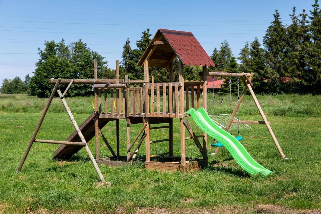 Ferienhaus Nad Morzem W Ledzinie Wybrzeze Rewal Niechorze